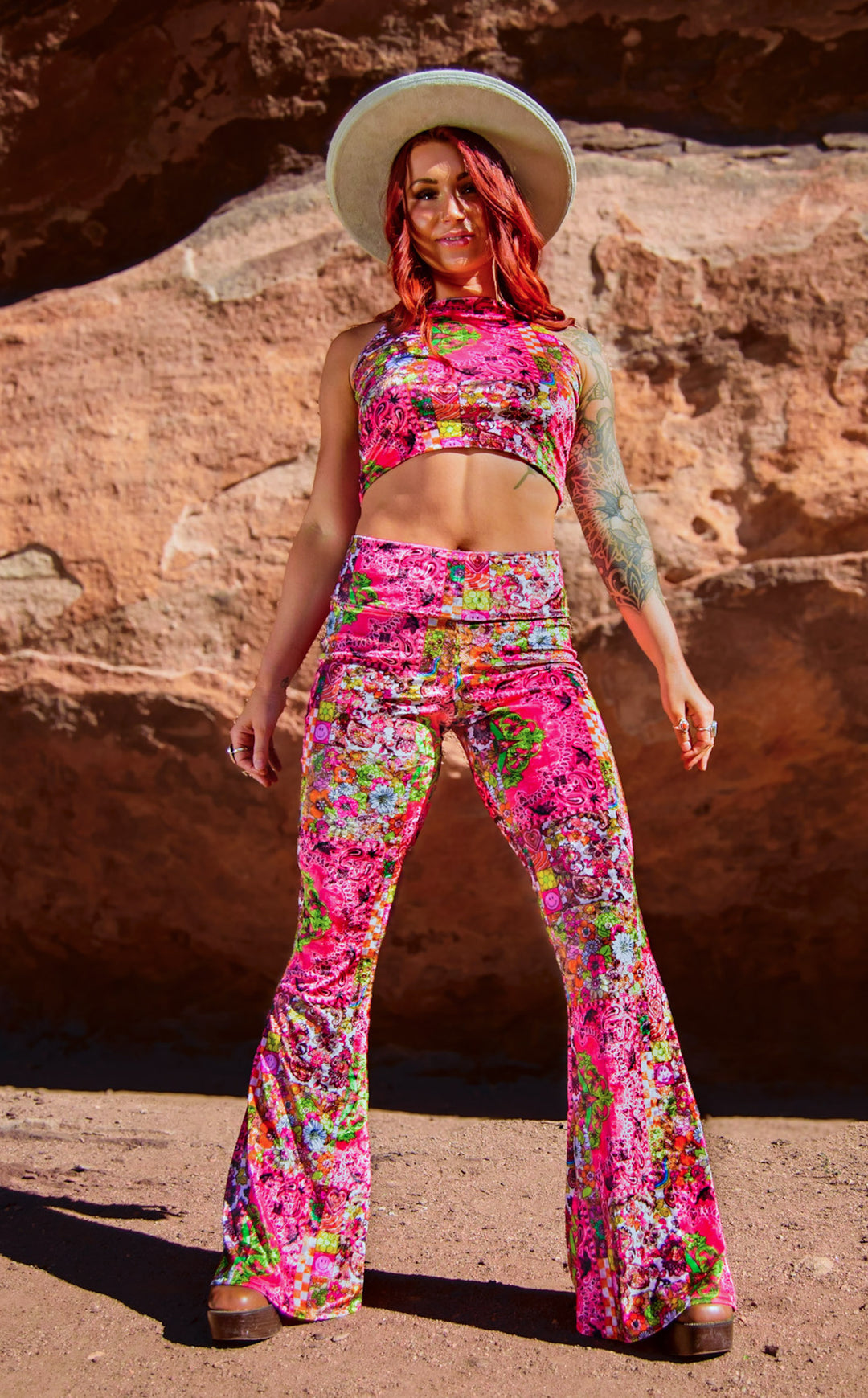 Ellie Paisley - Velvet Slim Bells - Pink Paisley