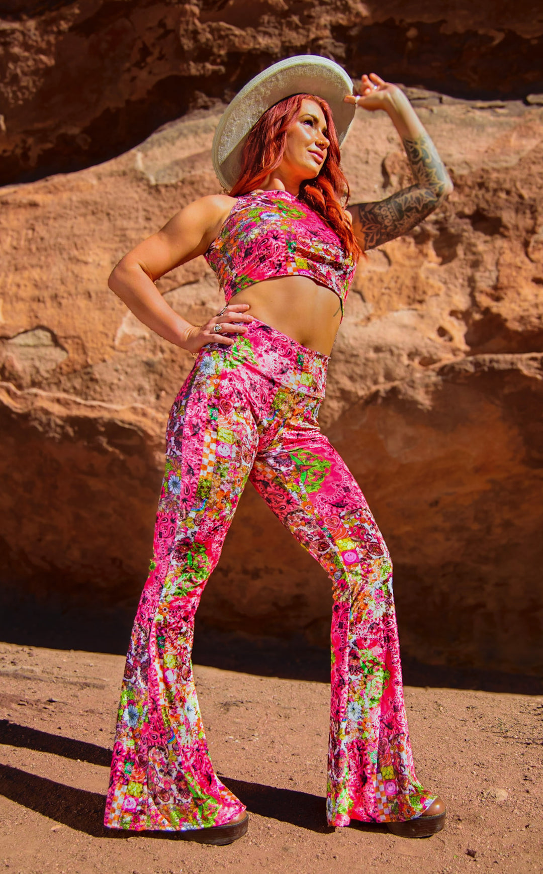 Ellie Paisley - Velvet Slim Bells - Pink Paisley