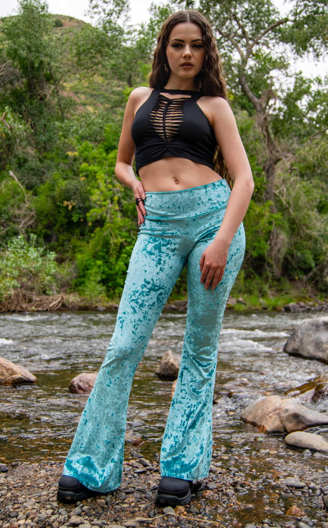 Sea Foam Velvet Slim Bell