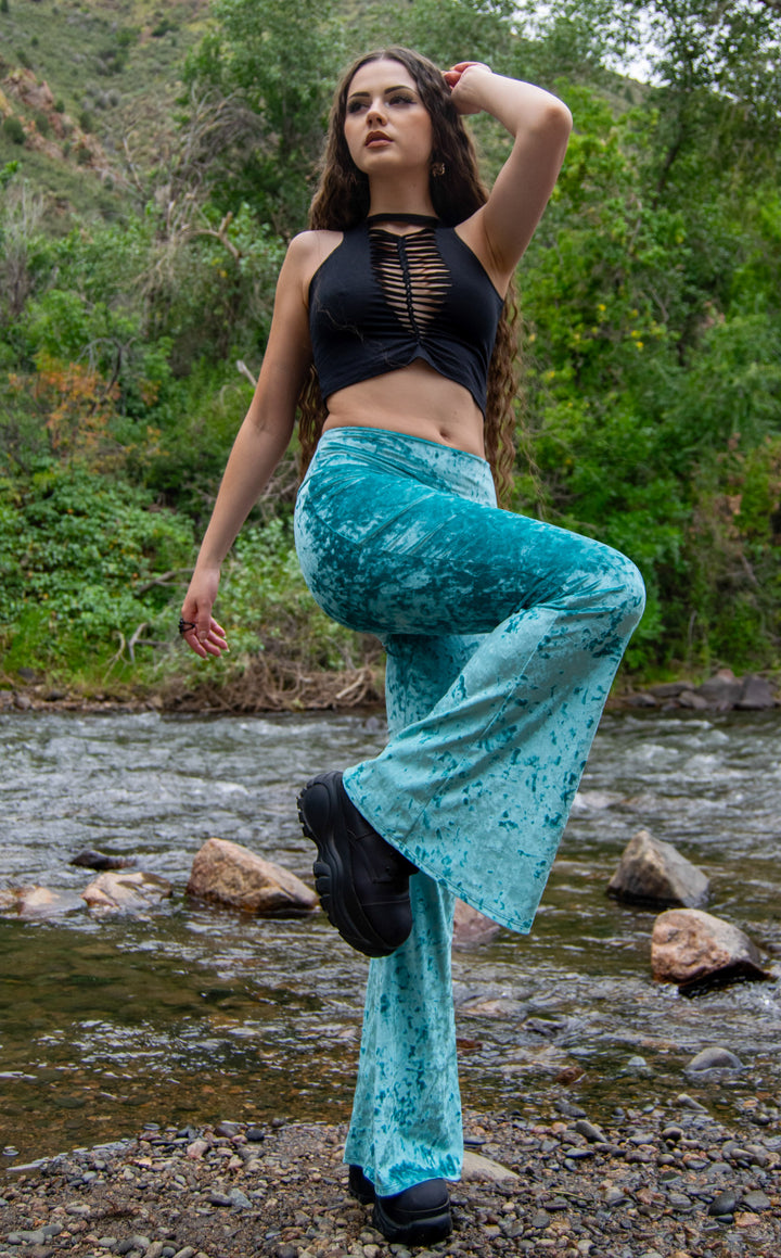 Sea Foam Velvet Slim Bell