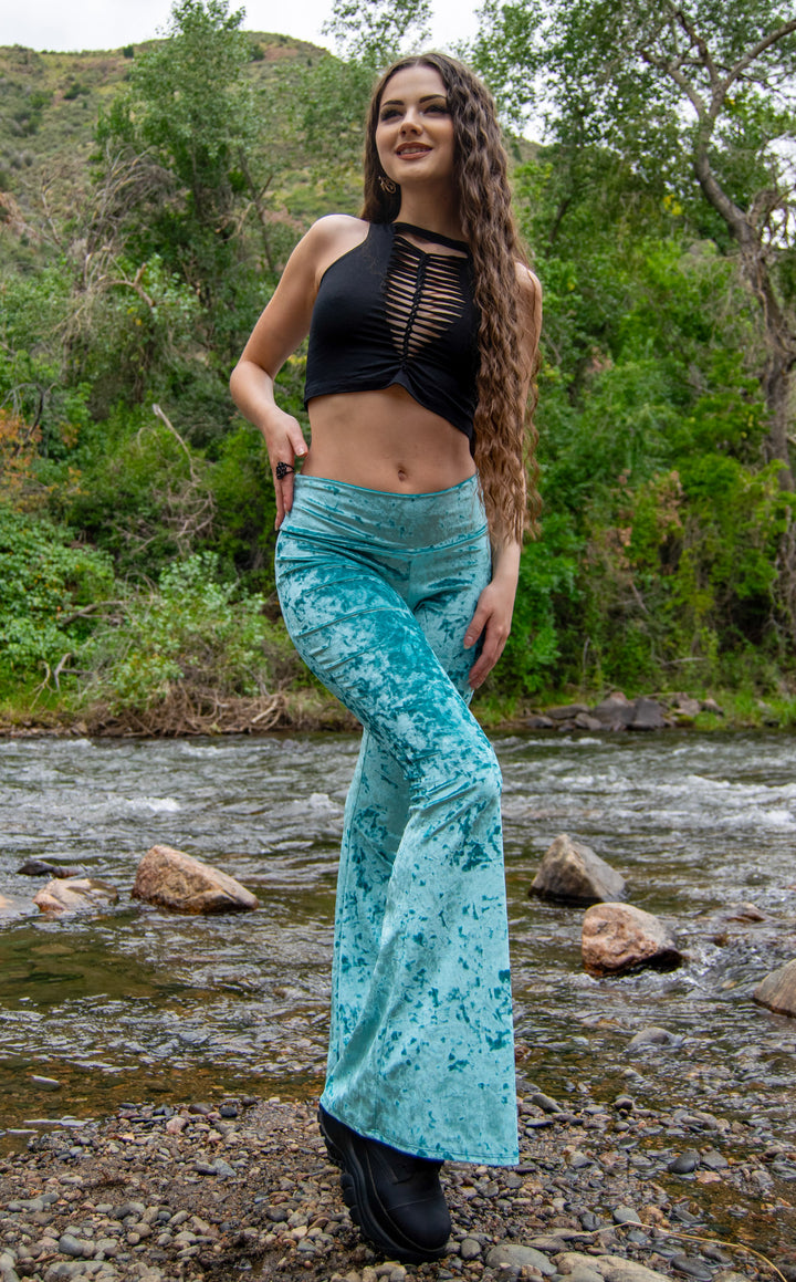 Sea Foam Velvet Slim Bell