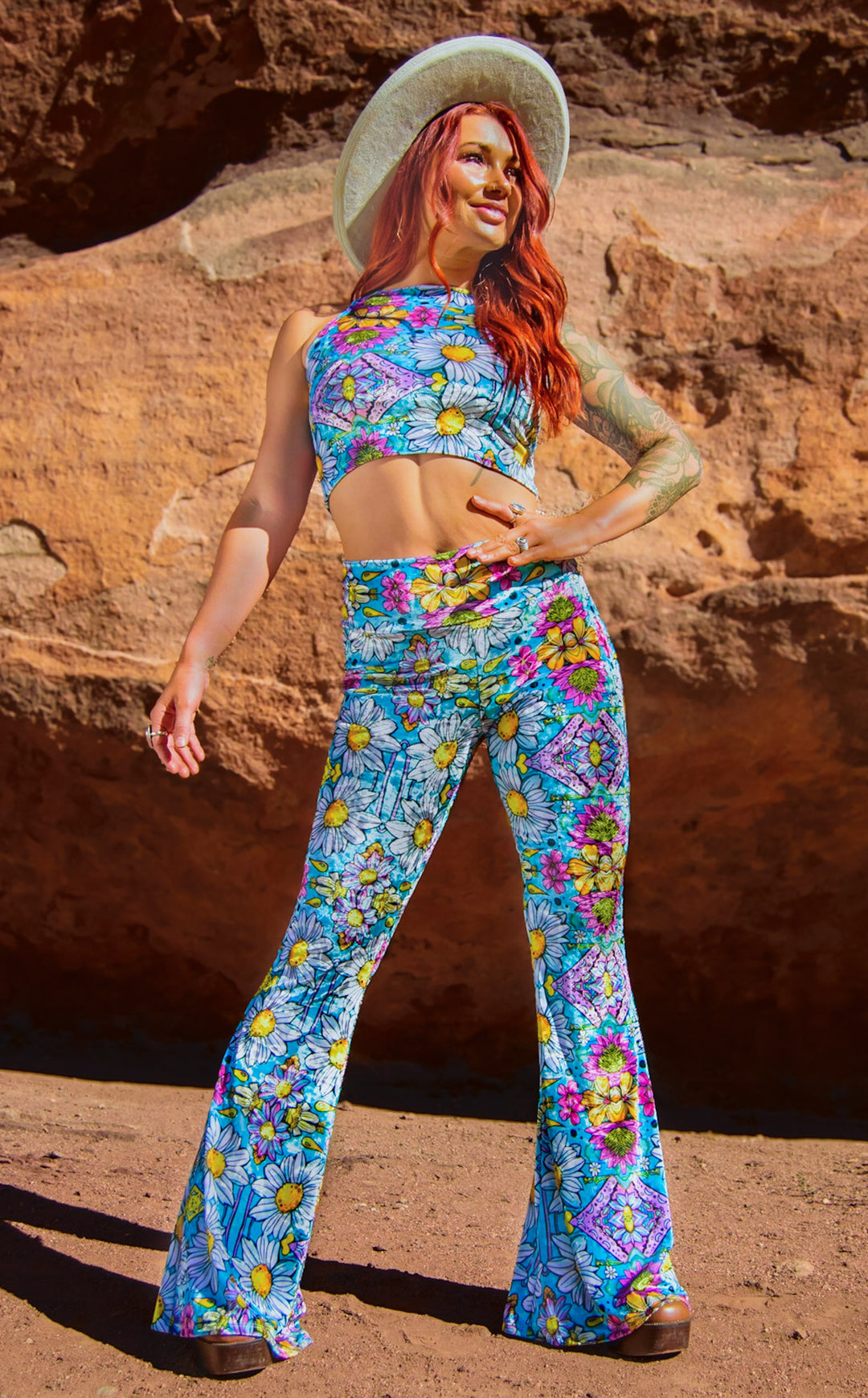 Ellie Paisley - Velvet Slim Bells - Daisy