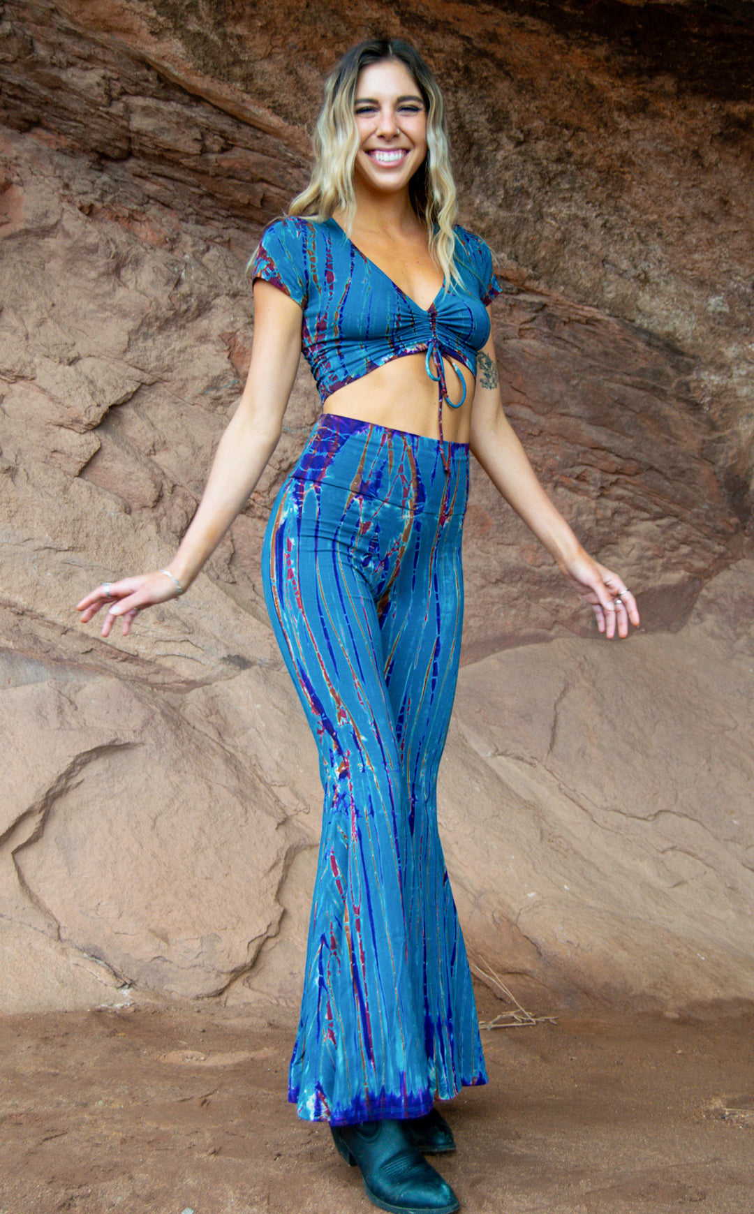 Dark Matter Tie Dye Super Bells