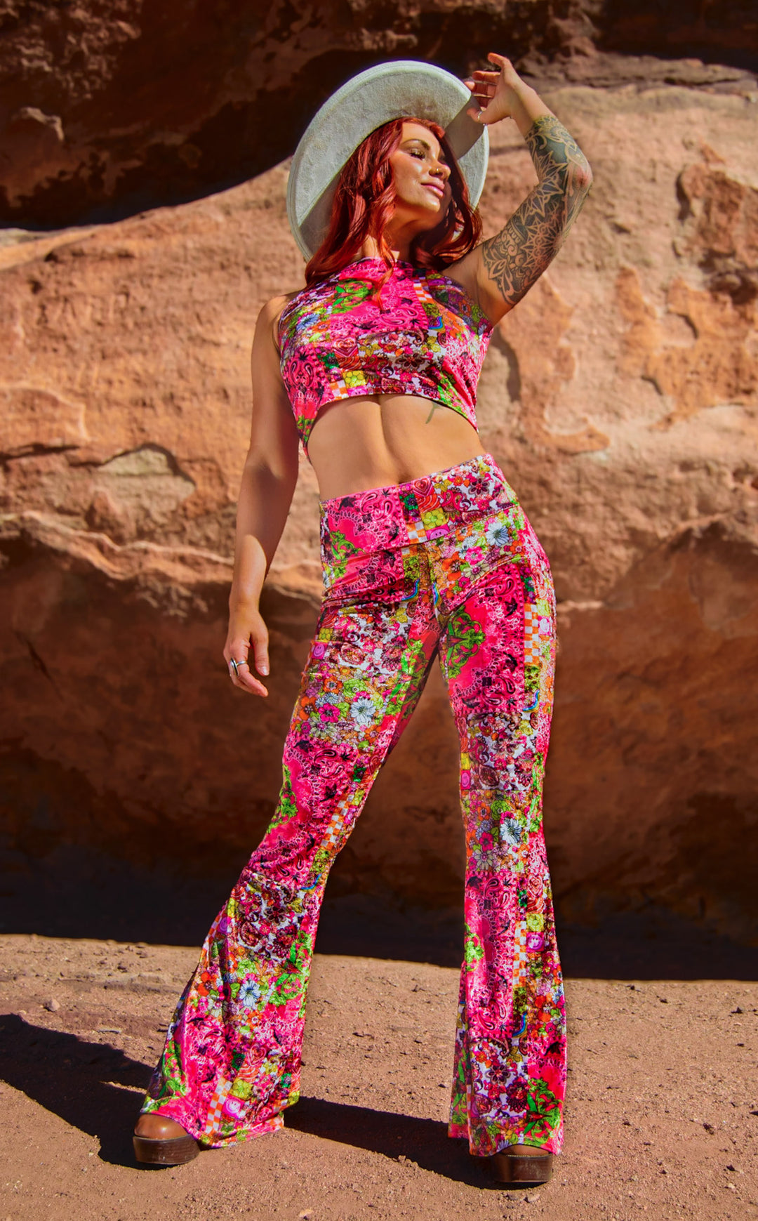 Ellie Paisley - Velvet Slim Bells - Pink Paisley