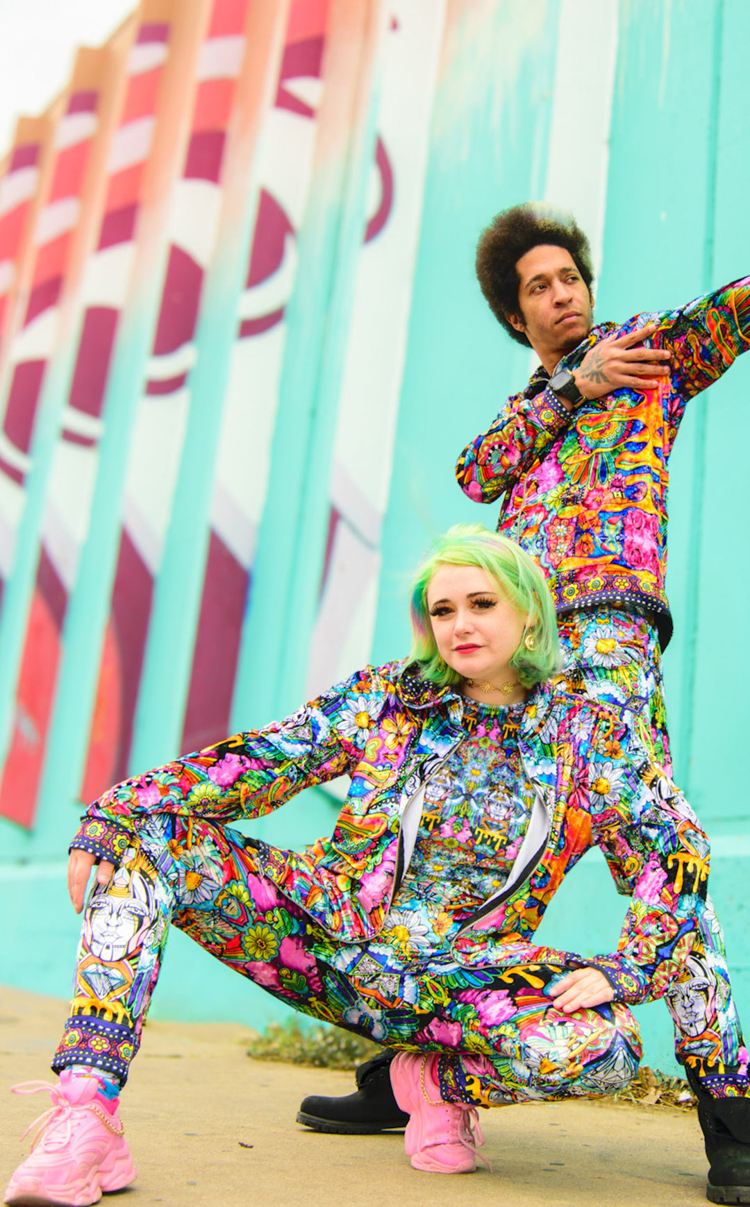 Ellie Paisley - Velvet Hoodie - Oil Spill