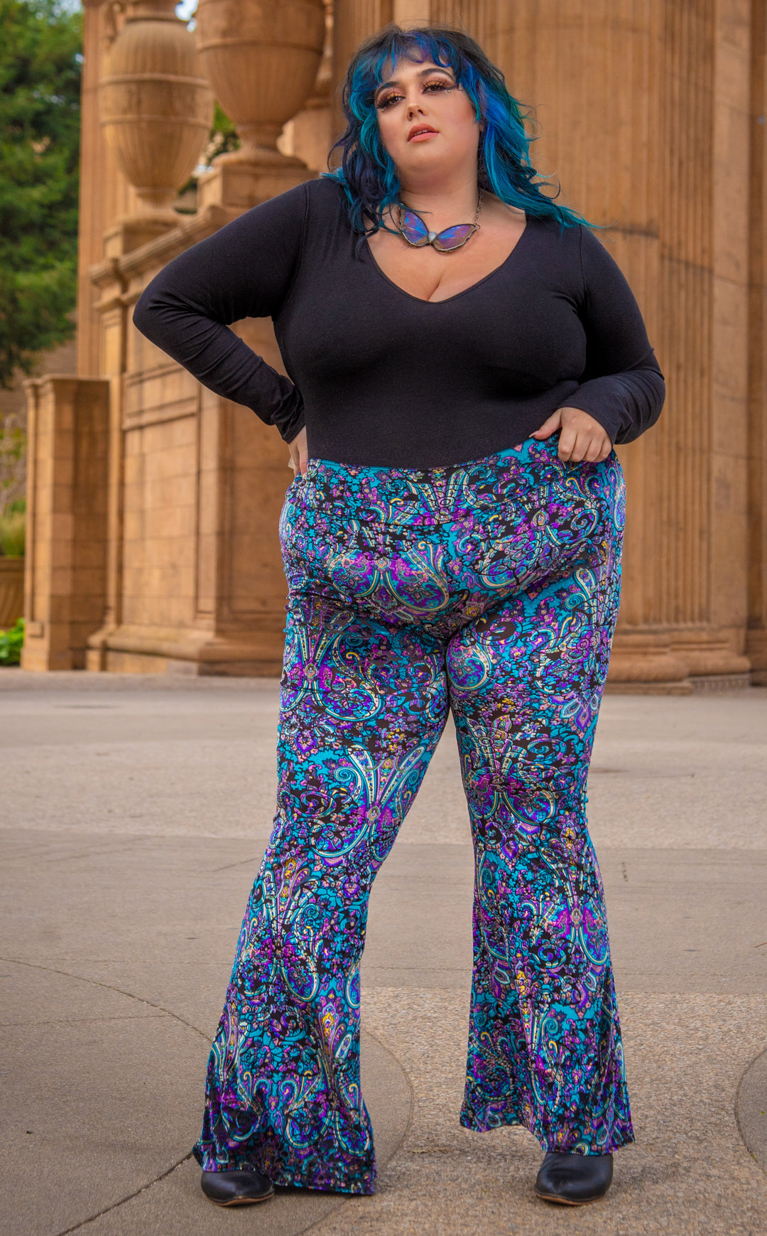 Paisley Burnout Velvet Slim Bells x 2 Colors -