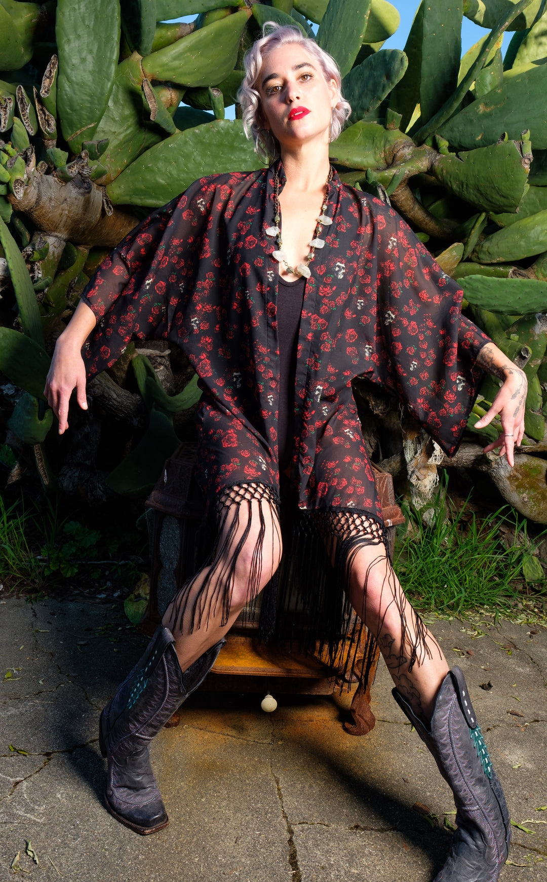 Grateful Dead Kimono - Skull & Roses