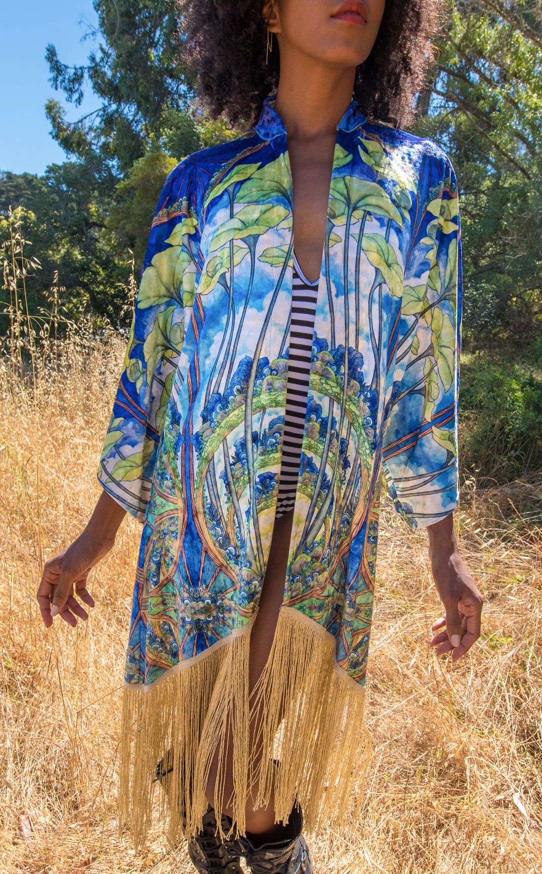 Worlds of Growth VELVET Kimono x Sweet Melis -