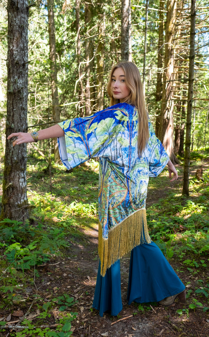 Worlds of Growth VELVET Kimono x Sweet Melis -