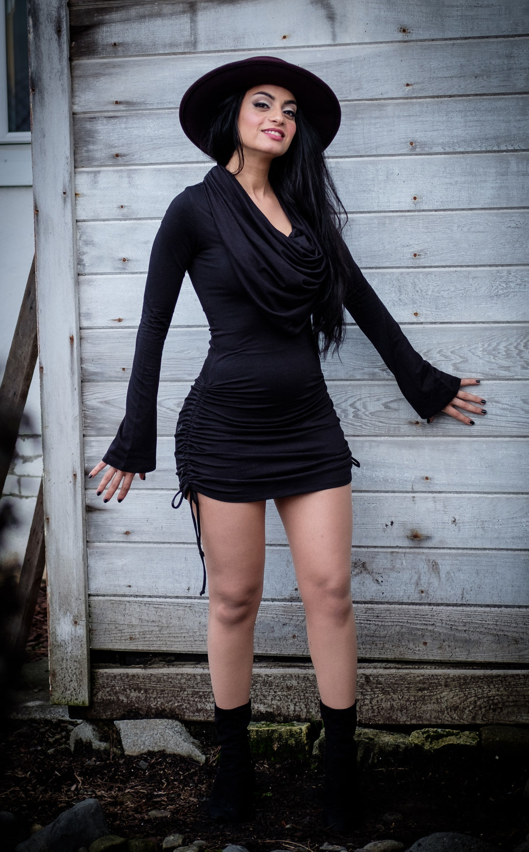 Black Bamboo Sleeved Huntress Cinch Dress